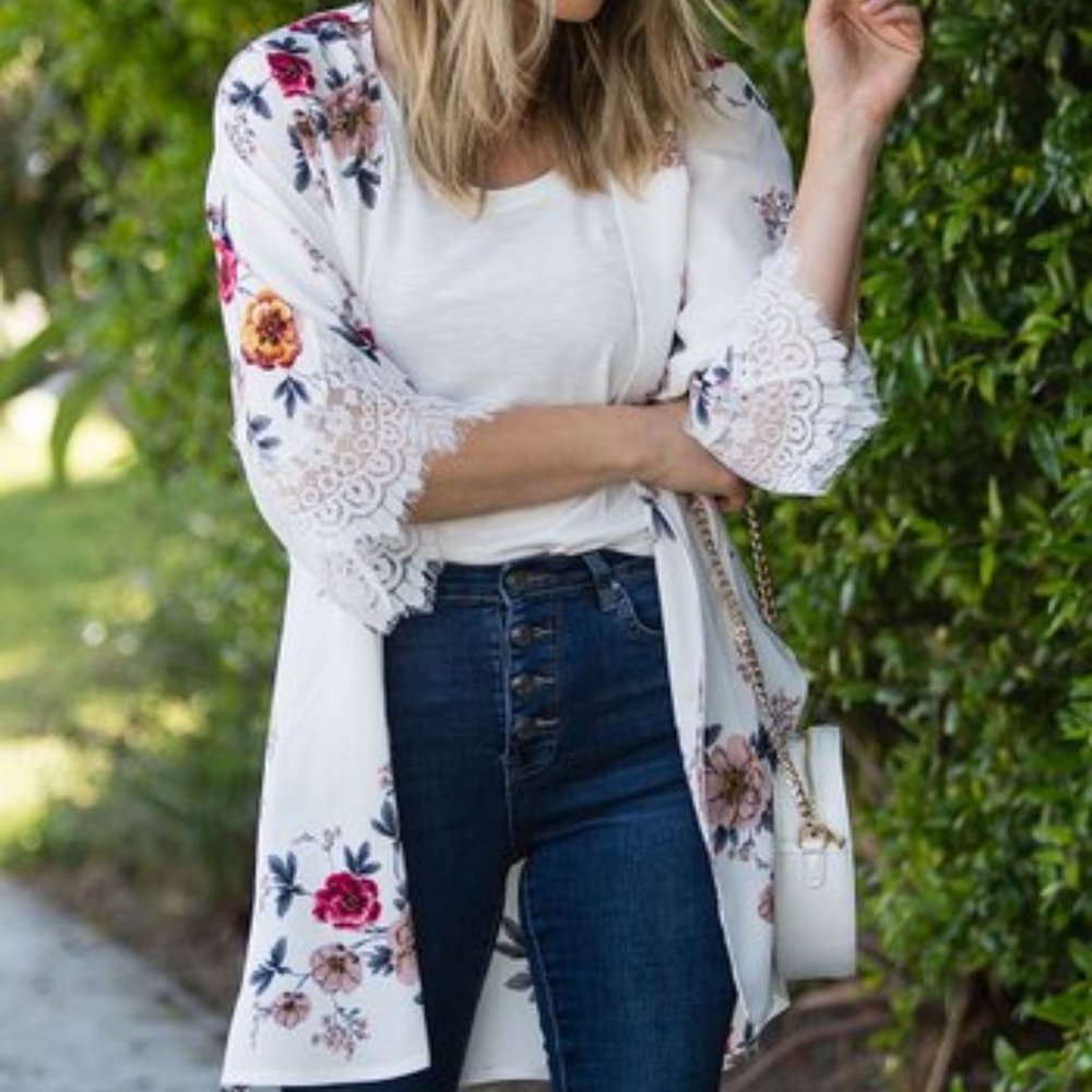 Gorgeous Eyelash Lace Kimono